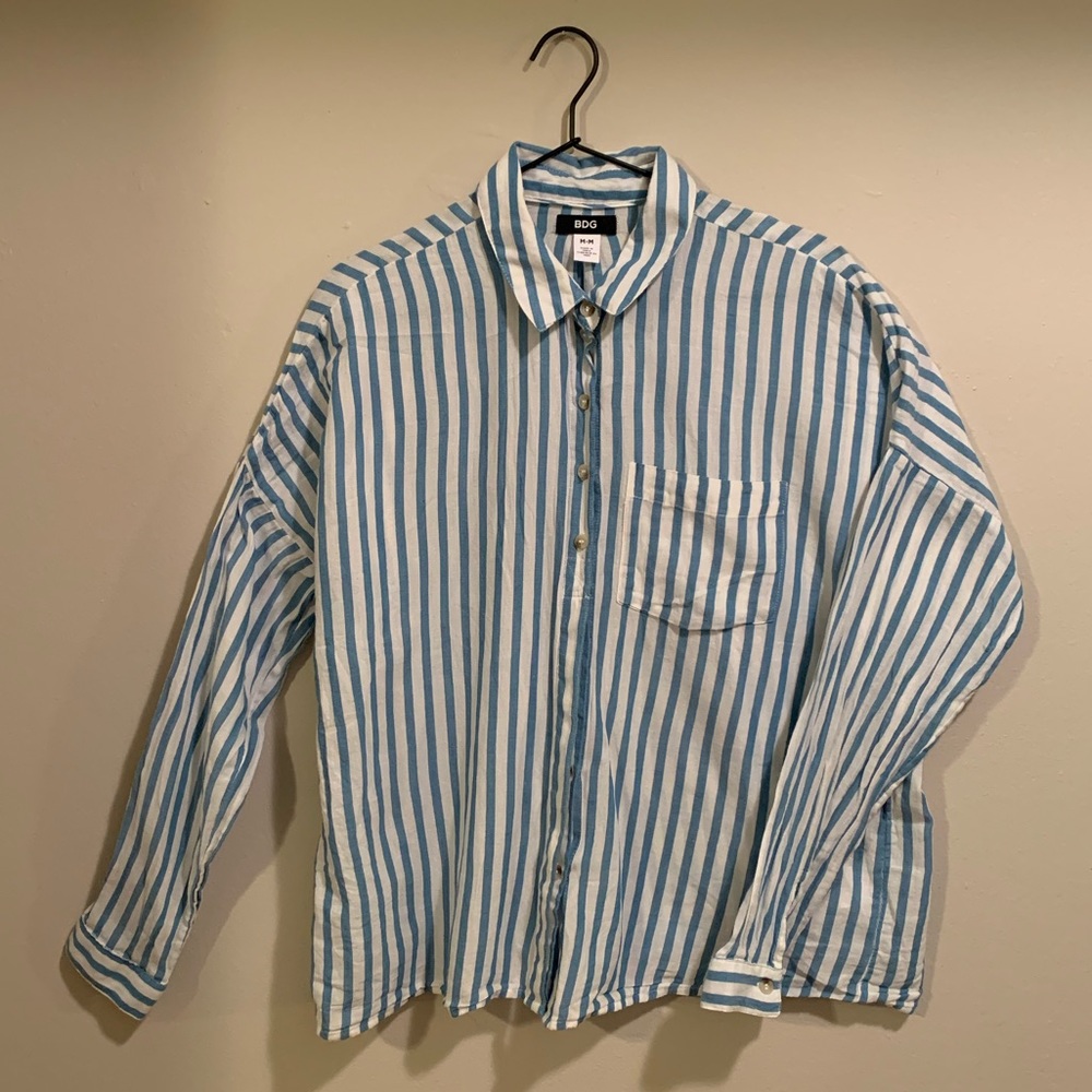 BDG button down long sleeve shirt